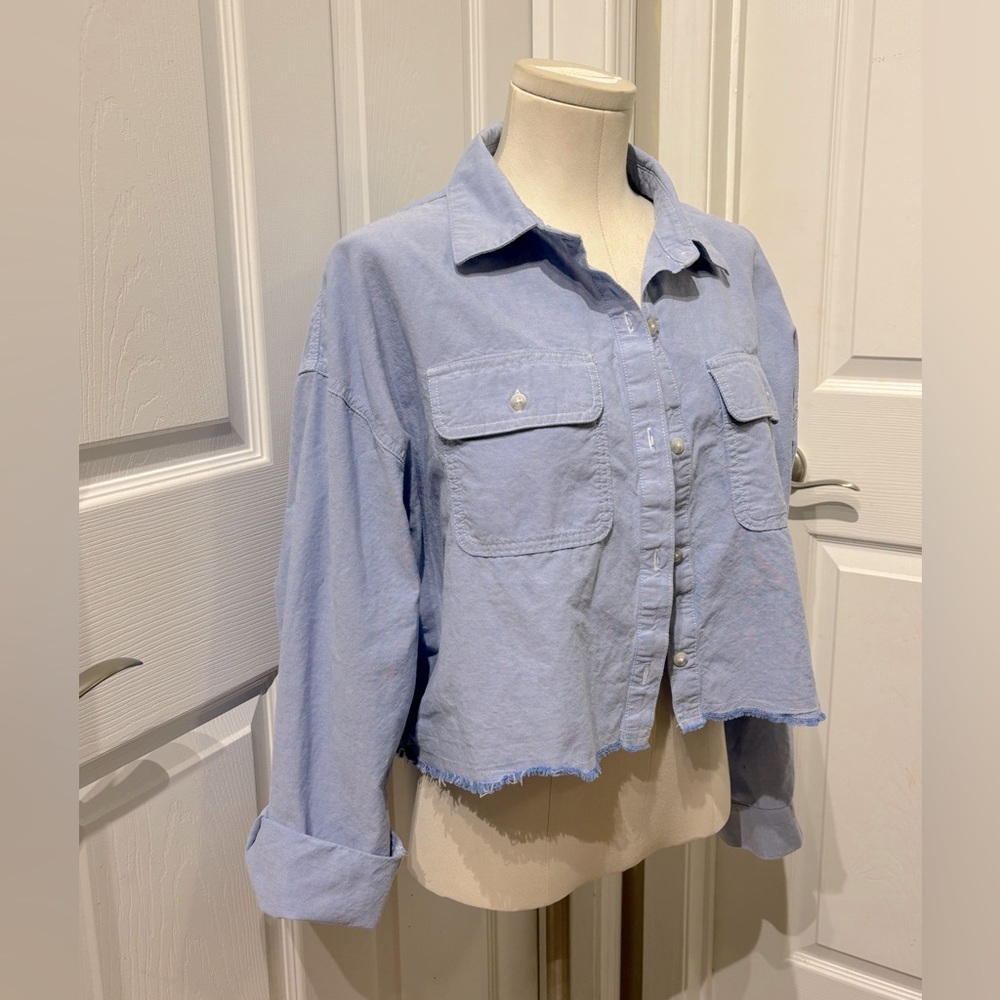 Wild Fable Oversized Crop Top size Medium